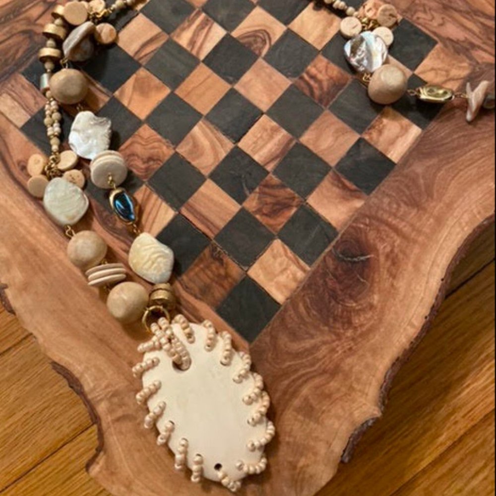 Nwot Hand Crafted Wood And Shell Necklace
